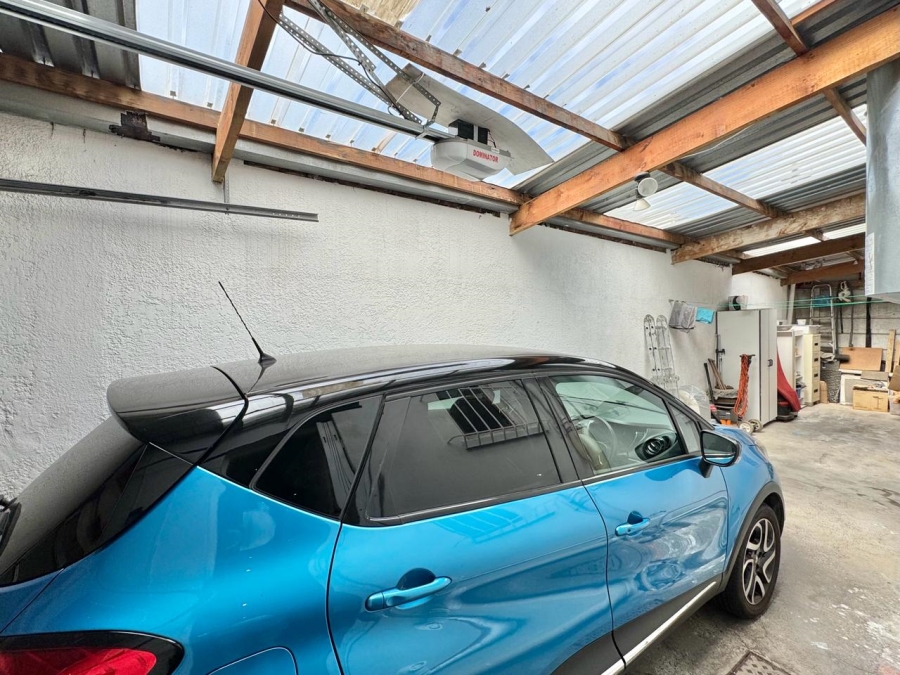 3 Bedroom Property for Sale in Woodstock Western Cape